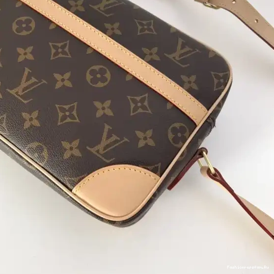 FS CHEAP MESSENGER LOUIS VUITTON BAG 0625